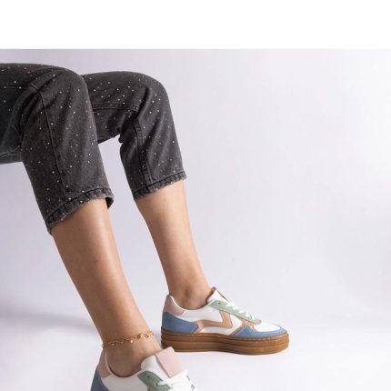 Sneakers model 207182 Solea  (38)