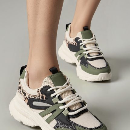 Sportschuhe model 210242 Inello  (39)