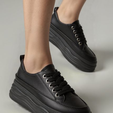 Sportschuhe model 210270 Inello  (36)
