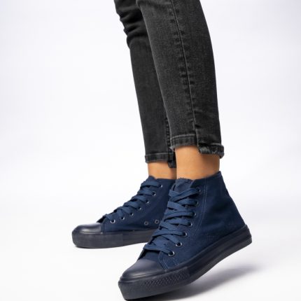 Sneakers model 210566 Inello  (36)