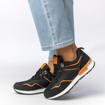 Sportschuhe model 210580 Inello  (36)