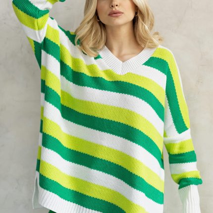 Pullover model 178647 PeeKaBoo  (Universal)