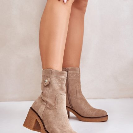 Stiefeletten mit Absatz Model 201540 - Größe 39