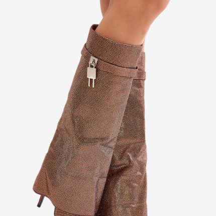 Stiefel mit Absätzen - Größe 38