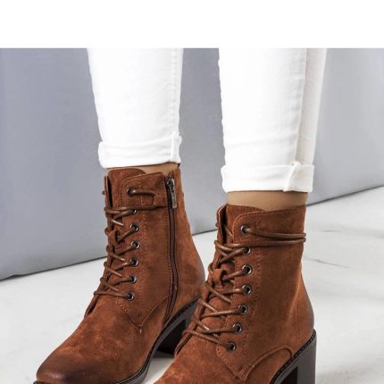Stiefeletten mit Absatz Model 205139 Solea