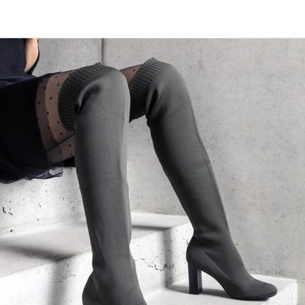 Stiefel mit Absätzen Model 205778 Solea