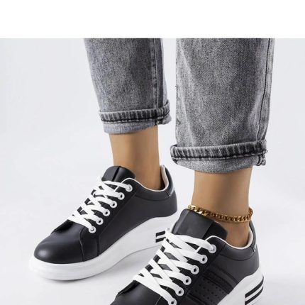 Sneakers model 207871 Solea - Größe 38