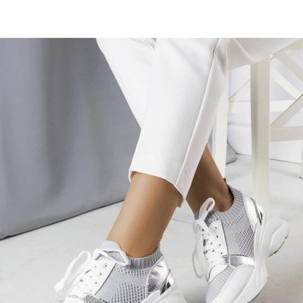 Sneakers model 207995 Solea - Größe 39