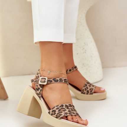Sandalen mit Absatz Step in style - Größe 38