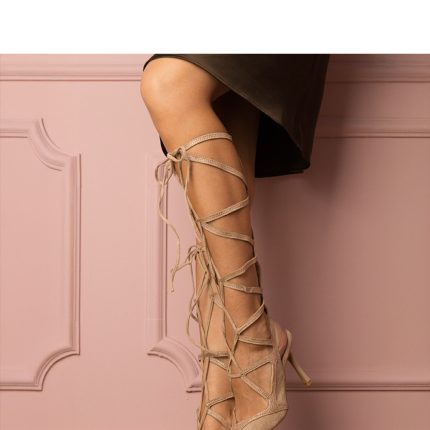 Sandalen mit Absatz - Größe 39