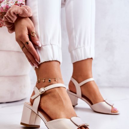 Sandalen mit Absatz Model 212717 - Größe 37