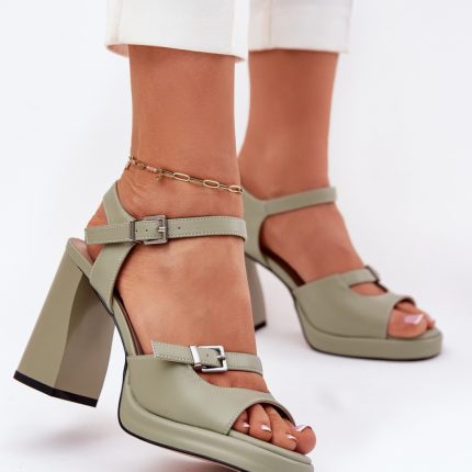Sandalen mit Absatz Model 212825 - Größe 38
