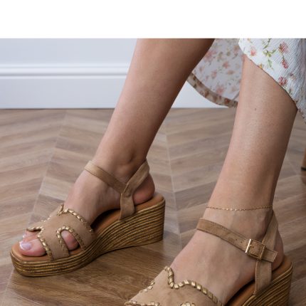 Keilabsatz Sandalen - Größe 39