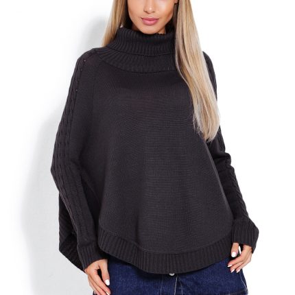 Poncho Model 122918